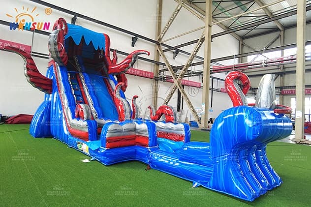Outdoor Commercial Water Slide with Octopus Design and Splash Pool