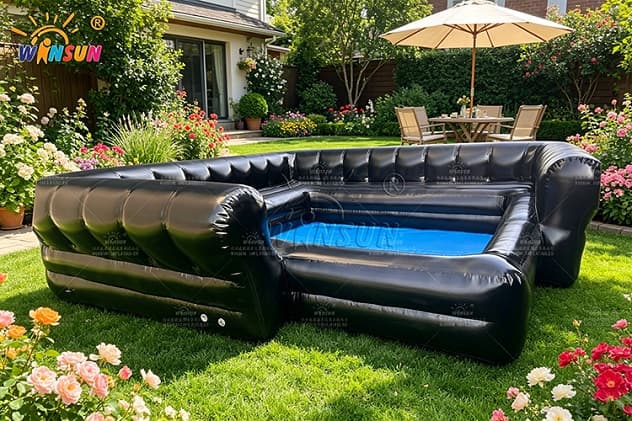 Portable inflatable lounging pool with square shape and perimeter seating