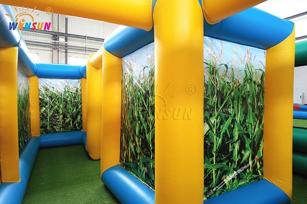Custom Printed PVC Inflatable Corn Maze with Farm Theme Graphics