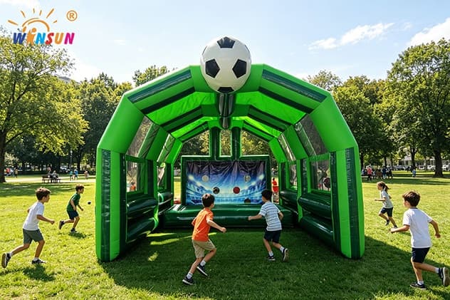 Customized Inflatable Soccer Training Game with Decorative Top Ball
